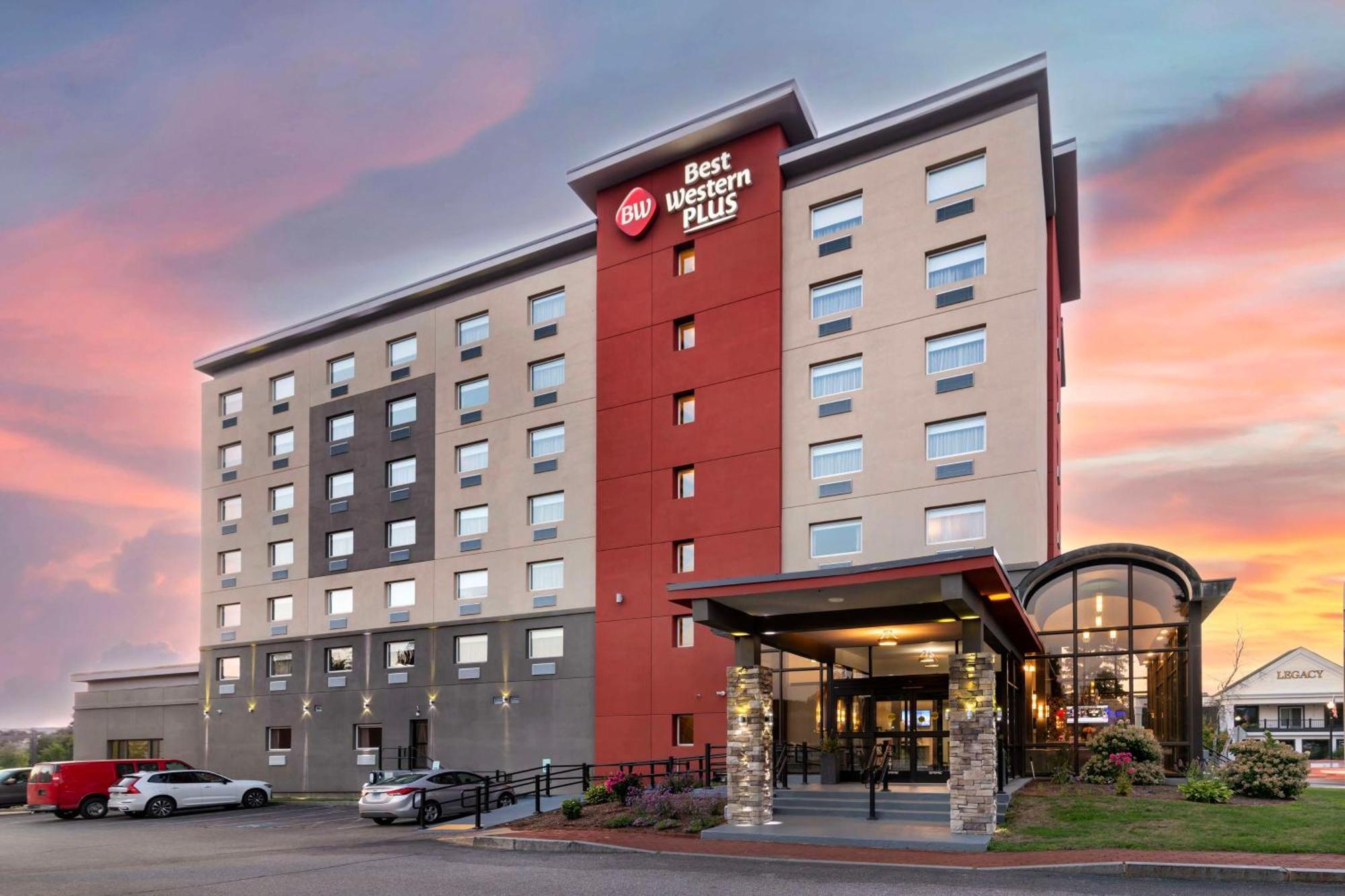 Best Western Plus Landmark Inn Laconia Exterior foto